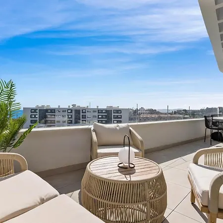 Higueron Sea View Penthouse 2br *