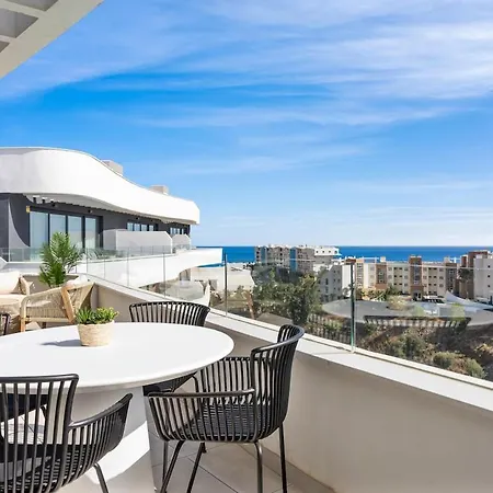 Higueron Sea View Penthouse 2br