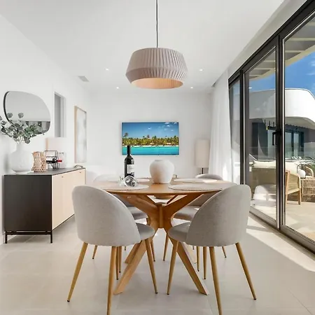 Higueron Sea View Penthouse 2br Apartment Fuengirola