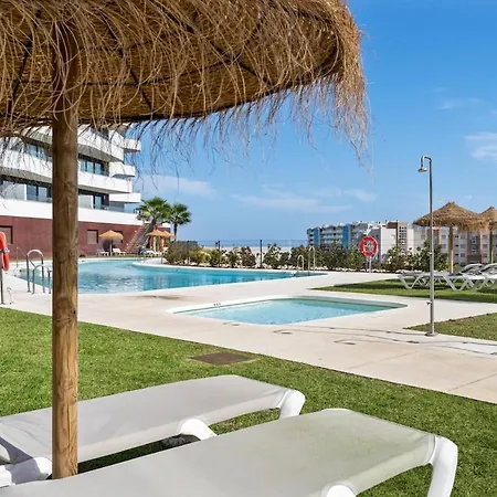 Higueron Sea View Penthouse 2br Apartment *