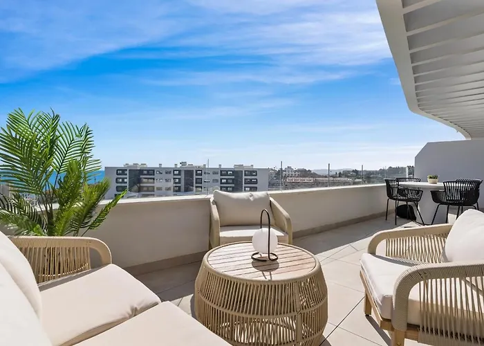 Higueron Sea View Penthouse 2br *